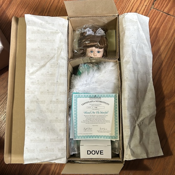 Ashton Drake Galleries Porcelain Doll - Picture 3 of 8